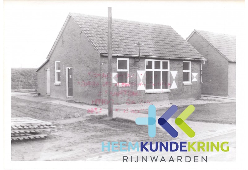 Kosterijpad Herwen voormalige gemeente woningen Coll.HKR F00000541